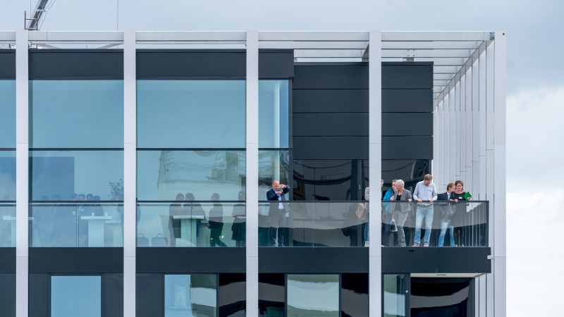 49 B Mine Web Ossip van Duivenbode