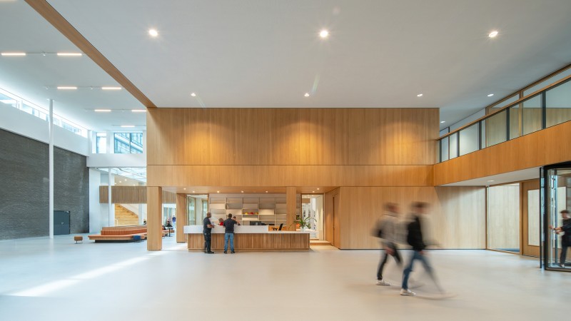 1932 Aiste Rakauskaite Entrancehall