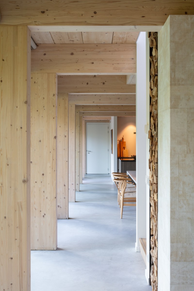 1626 Tim vd Velde Villa C HZN803 2