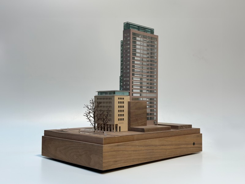 1 2138 Maquette C93 Adam Scales 7333 ig 2