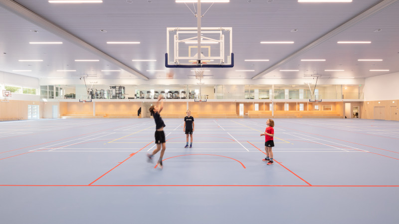 1527 Stijn Poelstra SP2018 Sporthal American School 8