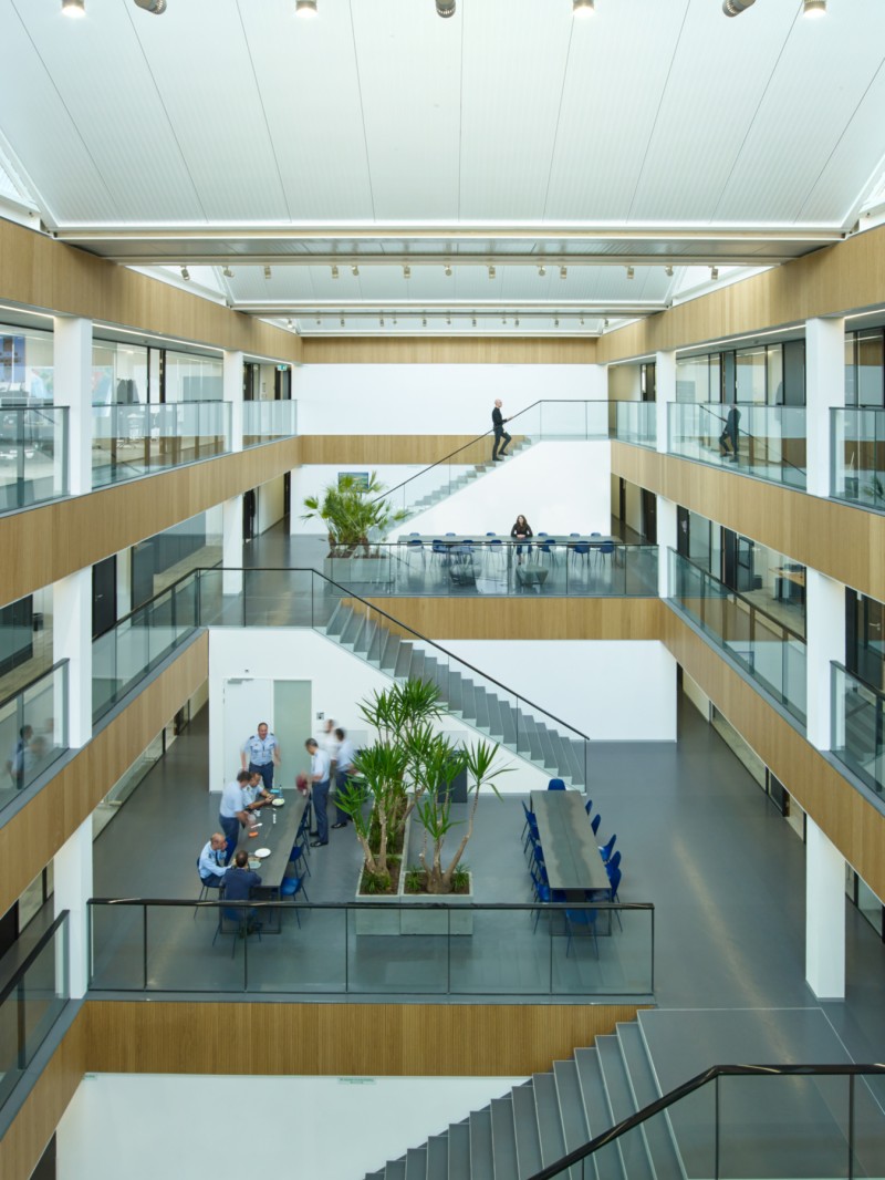 1424 Jeroen Much nw2 CF075144