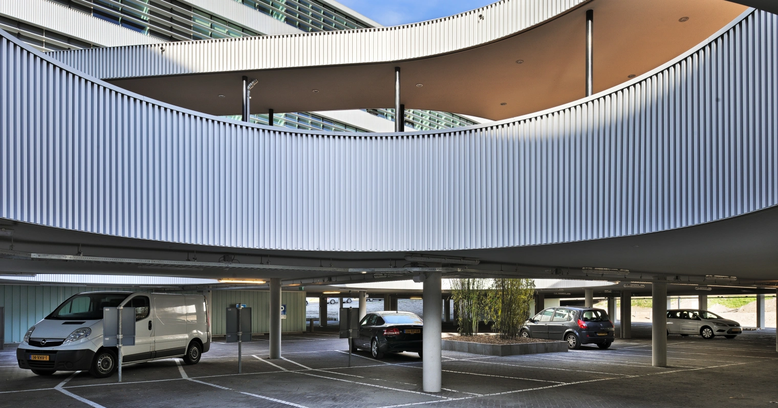 0712 PDR Pieter Kers hres 480107 Trans Port 2