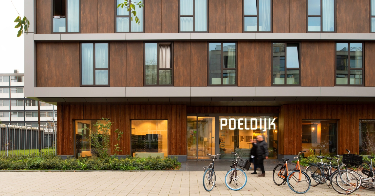 1415 Aiste Rakauskaite 18 2