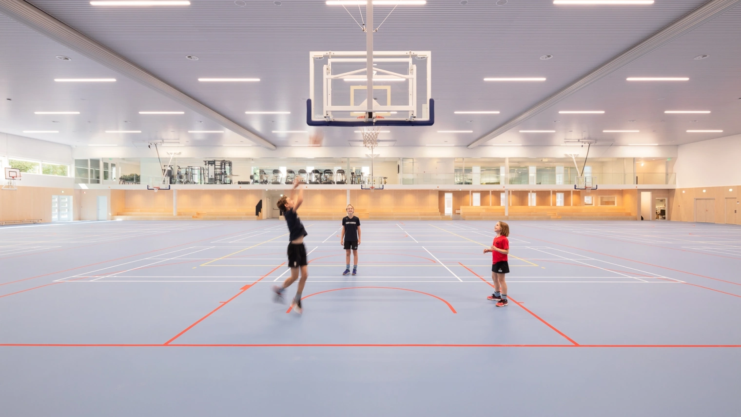 1527 Stijn Poelstra SP2018 Sporthal American School 8