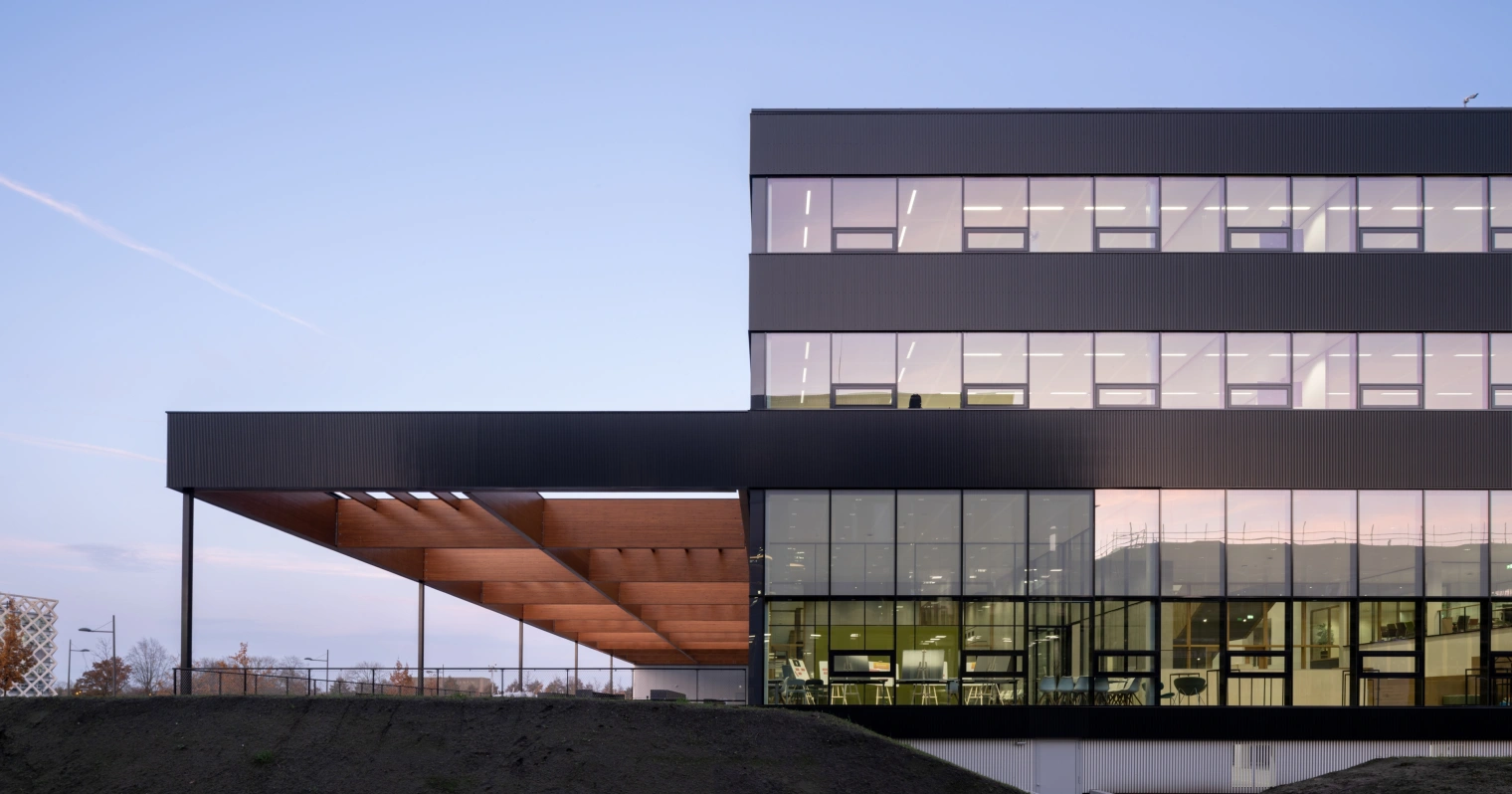 1637 Hive Unilever Paul de Ruiter Architects Ossip van Duivenbode 40 2