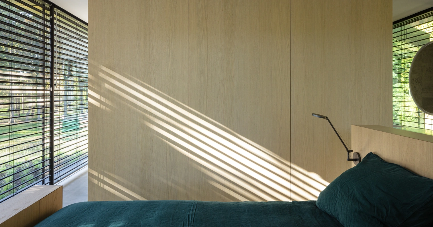 1902 Tim vd Velde Villa A RDNHT8295