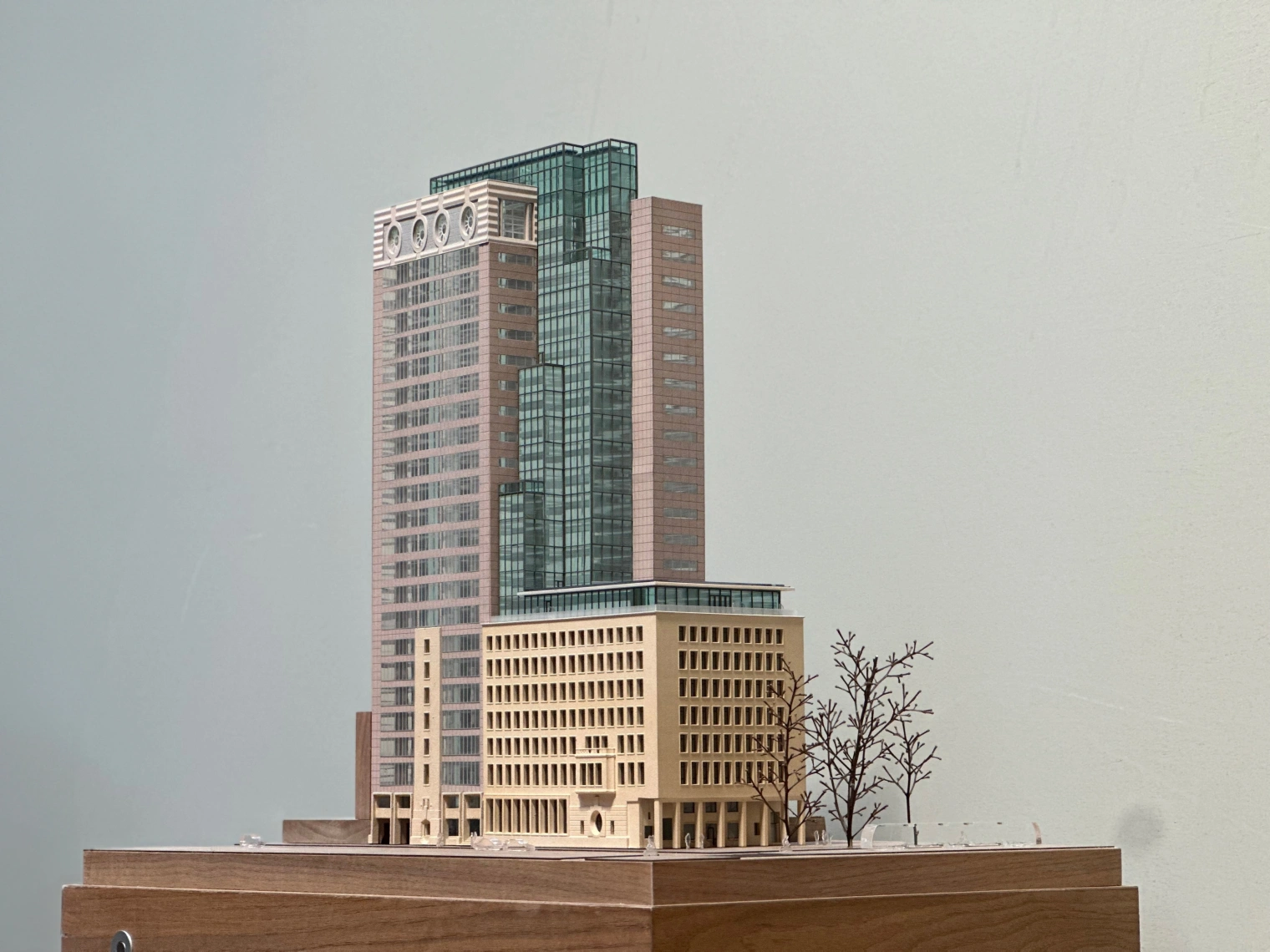 3 2138 Maquette C93 Adam Scales 7370 ig